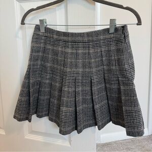 Pleated plaid skirt